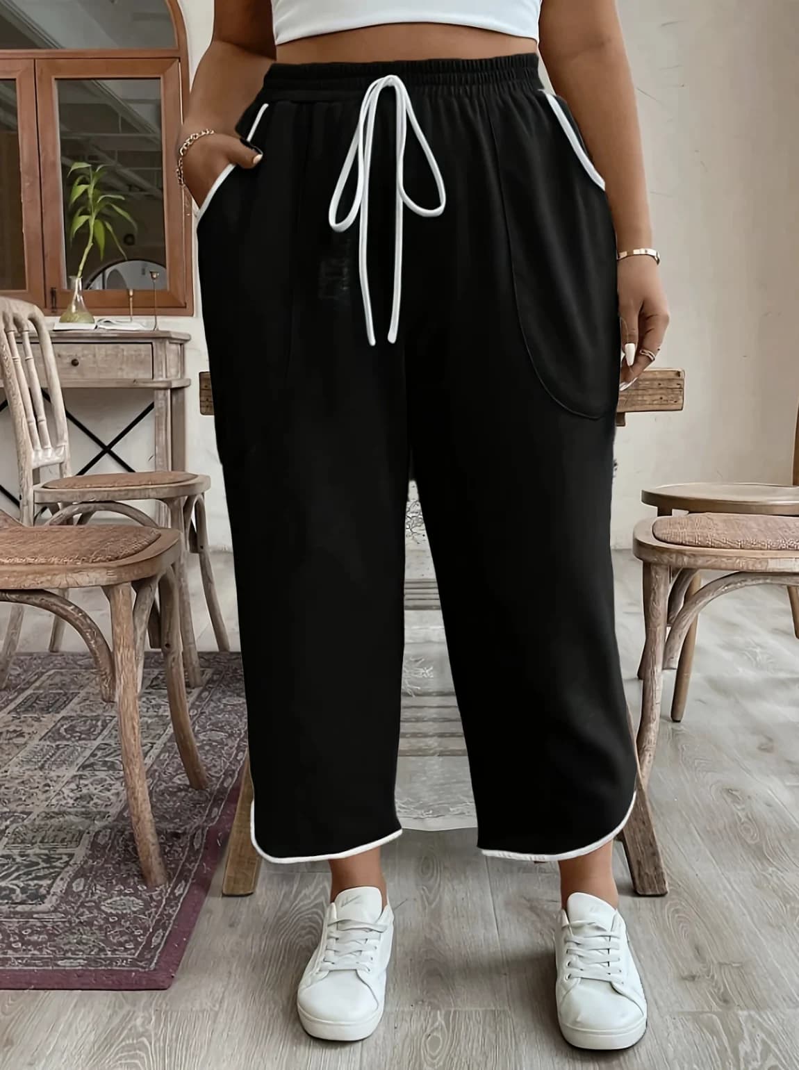Large size women's clothing elegant, fashionable, casual, outdoor sports slimming, versatile, elastic waist circumference, autum